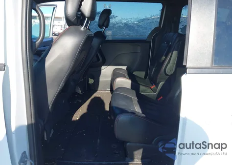 2016 Dodge Grand Caravan R/T из США, поврежденный, VIN 2C4RDGEG7GR384403